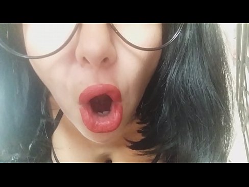 ❤️ Sayang, mak tiri awak tak bagi awak pergi sekolah hari ni... Saya terlalu perlukan awak... ❤ Video persetan pada kami ﹏