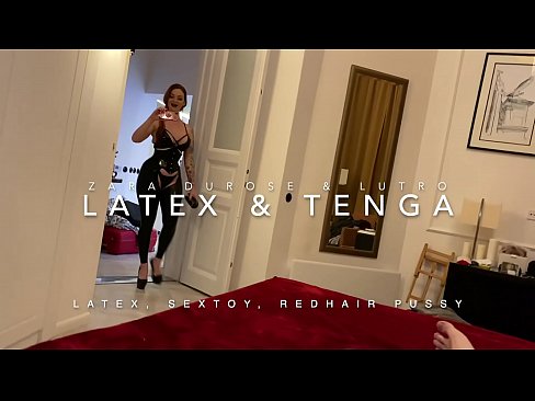 ❤️ Kakak tiri berambut merah dalam kostum lateks disetubuhi oleh abang tiri ❤ Video persetan pada kami ﹏