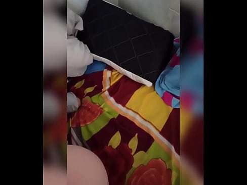 ❤️ Rakan sebilik saya tinggal di rumah seorang diri kerana suaminya pergi bercuti dan saya mengambil kesempatan menidurinya dan mengisi pantatnya dengan susu ❤ Video persetan  pada kami ﹏
